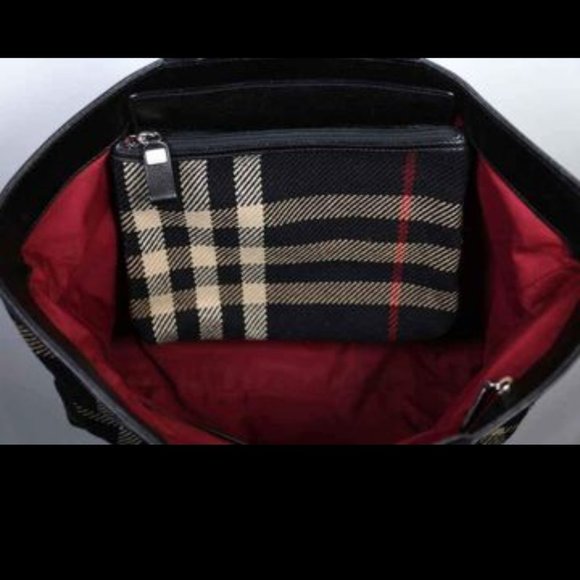 Burberry Striped Wool and Leather Trim Tote with Pouch by Burberry - Picture 3 of 8